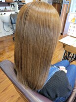 サムソンアンドデリラジェイエル(SAMSON&DELILA JL)&nbsp;髪質改善でサラサラ髪に！ストレートとはまた違う雰囲気に！