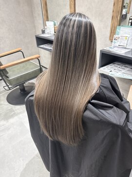 サニー 渋谷(SUNNY) バレイヤージュ、ハイライト、レイヤーロング、キッズカット