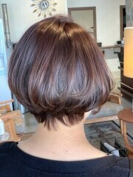 マニッシュショートボブ