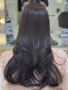 マージュ ギンザ(marju GINZA) オリーブベージュでつくる、柔らか透明感カラー