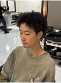 ツイストパーマ　スパイキーショート　スパイキーパーマ　眉毛