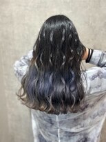 ヘアーワークス ボナ(HAIR WORKS bona.)&nbsp;波巻きグレーカラー