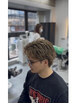ショット 高槻(SHOT)&nbsp;くすませブリーチ×スパイキーショート