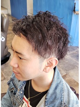 ヘリテイジ(HERITAGE) ツイストを強めに！ツイストスパイラルパーマ