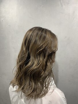 エイトセカンド 新宿三丁目店(EIGHT second) ナチュラルバレイヤージュ