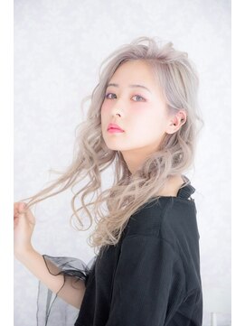 ラピス 福岡天神店(Lapis) 詳細はインスタで【@yupachi_hair】