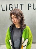 ブリーチハイライト履歴にニュアンスミディアムパーマ