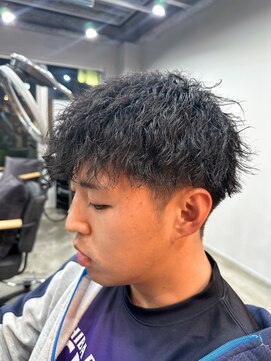 バトー バイ トリコ 船橋北口店(BATEAU by tricot) メンズ×ツイストスパイラルパーマ