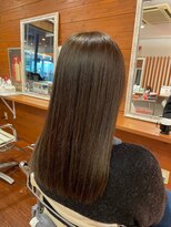 ピールアーク(peal ark)&nbsp;20代30代寒色系カラーアッシュブラウン艶感ストレート透明感