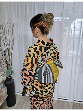 きものサロン すずめ屋 浴衣に可愛いアップスタイル♪