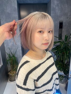 ニューワン バイ ネイバー 立川(Newone by neighbor) レイヤーカットナチュラルハイトーンデザインカラー[立川駅]