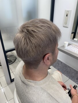 ヘアーアンドメイク トゥルース 天王台店(Hair&Make TRUTH) ハイトーンカラー