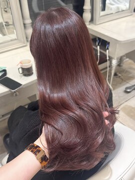 ザックラフィネ(ZACC raffine) ブリーチなし/カシスピンク/暖色/レイヤーカット/ローズブラウン