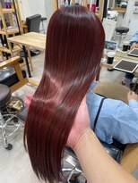 クラン 岡本(Chlan)&nbsp;艶カラー　チェリーレッド　ストレートロング