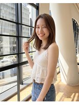 ハーツオオサカ(HE:ARTS OSAKA)&nbsp;韓国レイヤー透明感艶ミディアムヘア韓国ヘア艶カラー