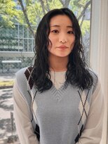 ガーデンヘアー(Garden hair) 大人っぽ ゆるっとラフなパーマ