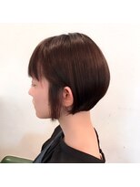 ヘアー アトリエ トゥルー(hair atelier true) true矢尾板のサロンスタイルvol15 前下がりツヤツヤショートボブ