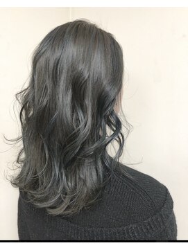 ラックスビー オオサカ  梅田茶屋町店(LUXBE OSAKA) ブルーグレージュ