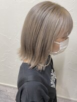 シュリット(schritt) ホワイティーベージュ Luna