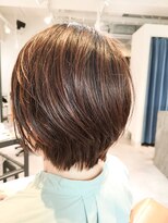 アンド(&.)&nbsp;「透明感」「ツヤ」「手触り」の髪色へ。白髪カバー♪