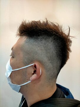 ヘアアンドメイク アール(hair＆make R) アシメメンズショート