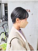 耳掛けフレンチショートカット