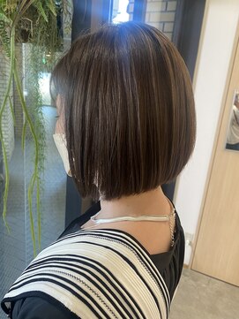 アールヘア ナチュラルアンドオーガニックサロン ナチュラルボブ×明るい白髪染め×白髪ぼかし×30代40代50代