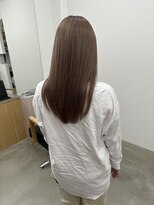 ヴィンスジオ 岐阜駅南(vince gio)&nbsp;ブリーチ2回でつくるグレージュカラー♪