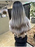 色落ち重視のバレイヤージュ_white gray_