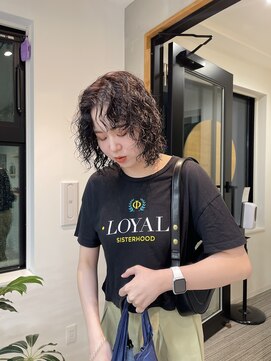 ナループロア ハチ(Nalu pu loa hachi) ボブパーマ/ミディアムパーマ/ハードパーマ/暖色パーマ