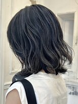 カムジーヘッドカミノウラ(COMEGHEAD KAMINOURA)&nbsp;ダブルカラーミルクティーベージュカラーケアブリーチ韓国ボブ