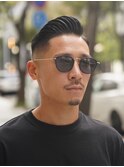 王道スキンフェードサイドパート