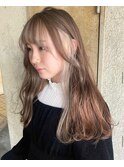 ホワイトグレージュイヤリングカラーロングくすみベージュ卵型