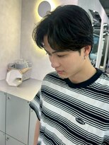 ポーチバイハニー オモテサンドウ(PORCH by HONEY omotesando)&nbsp;横浜　曲がる縮毛矯正　フェザーパーマ　センターパート1