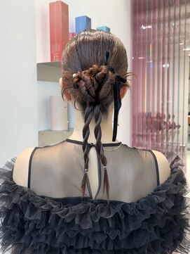 ソト 銀座(soto.) ミディアムヘア/暗めカラー/デザインカラー/ヘアセット/銀座