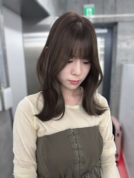 エヌアイ オモテサンドウ(ni omotesando) マロンベージュ×ミディアムレイヤー