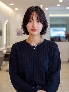 クレビアテン(CreBiA ten_) 艶髪/艶感/艶髪/透明感/レイヤーカット/ショート