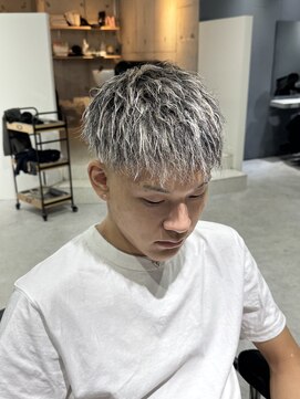 ハイプ 枚方(HYPE) ジェットモヒカン/アップバング/スパイキーショート/メンズ