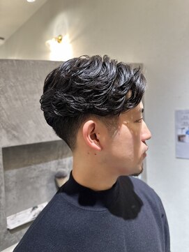 メンズサロン ハリウッド(HOLLYWOOD) フェザーパーマ