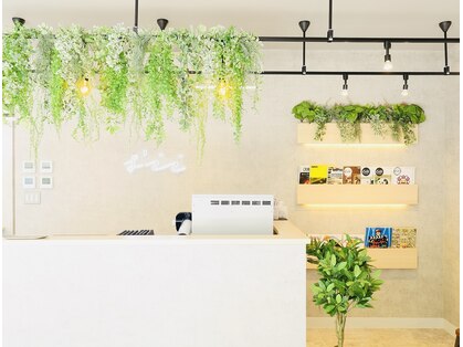 アグ ヘアー シー 仙台港店(Agu hair s’ii)の写真