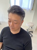 ミミ ヘアーサロン(Mimi)&nbsp;刈上げグレイへア
