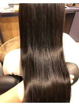 カミケンパセオ(kamiken.paseo) 潤い美髪さらツヤ大人ストレート清潔感UP【カミケンパセオ】