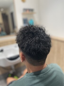 プーロ(Pu-ro) ワイルドに男らしく！ハードツイストパーマ