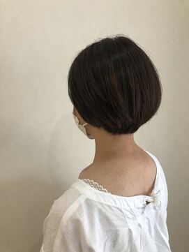 メル ヨコハマ(MeL) ショートボブ【横浜/横浜駅】