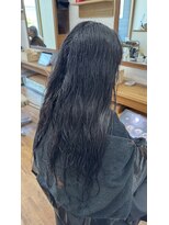 キヌ(kinu)&nbsp;水素縮毛矯正　ビフォー