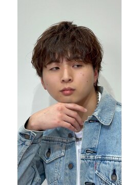 シャイン 大宮(SHINE) メンズカット/パーマ/ヘッドスパ/ブリーチ/眉毛/韓国/大宮/Men's