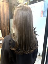 リュンヌ 門前仲町(lune)&nbsp;ロングショートワンカールパーマカーキグレージュ前髪門前仲町