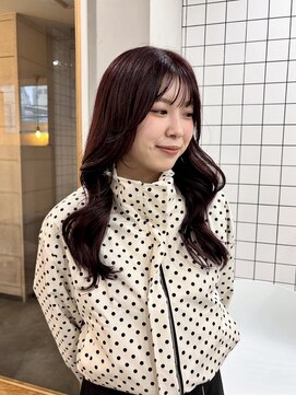 スート(suit.) 秋冬人気のボルドーカラー