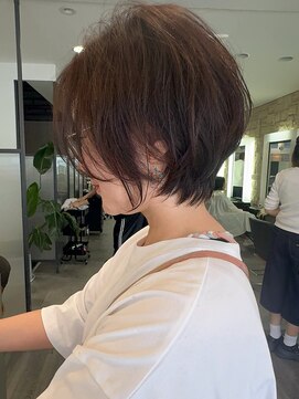 ビューエヒメ(VIEW EHIME) 小顔カットショートボブ大人可愛いアッシュオリーブ