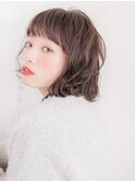 クリーミーグレージュの大人可愛いボブ☆relian青山
